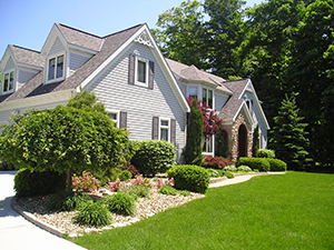 Landscapers and Lawncare Services in Columbia, MO
